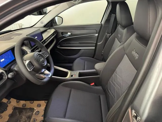 Jeep Avenger 1.2 Turbo 110 CV MHEV Summit - Foto 10