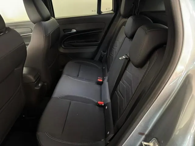 Jeep Avenger 1.2 Turbo 110 CV MHEV Summit - Foto 11