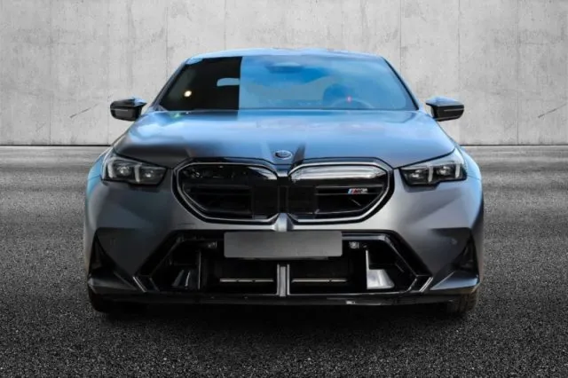 Bmw m5 - dettaglio 7