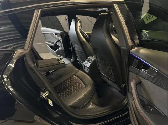 Audi rs - dettaglio 8