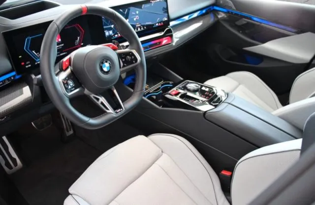 Bmw m5 - dettaglio 7