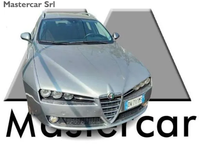 Alfa romeo 159 - dettaglio 1