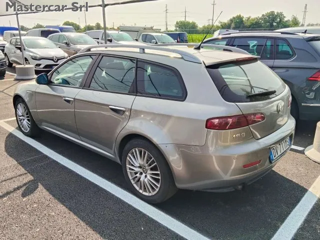 Alfa romeo 159 - dettaglio 3