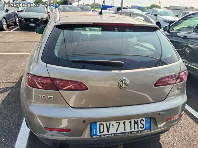 Alfa romeo 159 - dettaglio 6