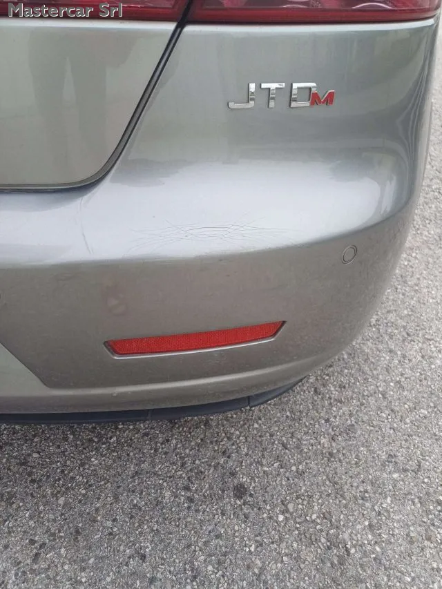 Alfa romeo 159 - dettaglio 7