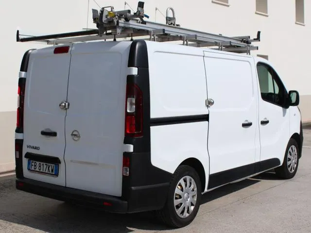 Opel Vivaro 27 1.6 CDTI L1H1 Edition ATTREZZATO/MONTASCALE - Foto 8