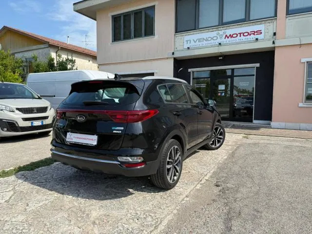 Kia Sportage 1.6 CRDI 136 CV 2WD Mild Hybrid Black Edition - Foto 7