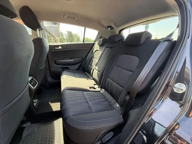 Kia Sportage 1.6 CRDI 136 CV 2WD Mild Hybrid Black Edition - Foto 14