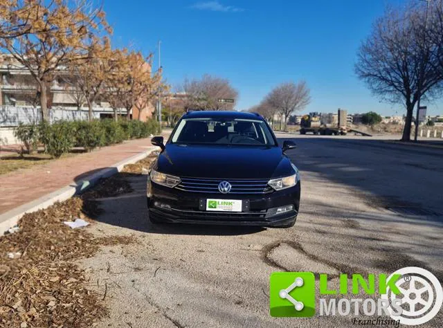 Volkswagen Passat Variant 1.6 TDI Business BlueMotion Technology - Foto 3