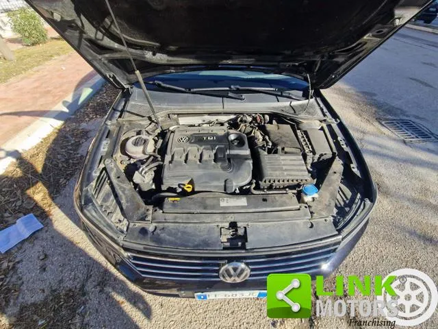 Volkswagen Passat Variant 1.6 TDI Business BlueMotion Technology - Foto 11