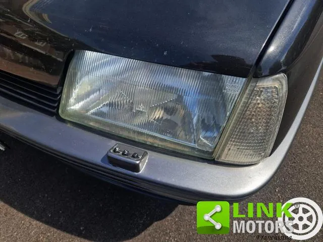 Alfa romeo 164 - dettaglio 8