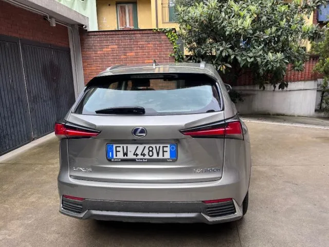 Lexus NX 300 Hybrid 4WD Executive sempre tagliandata - Foto 5