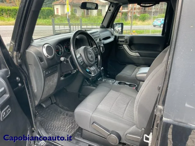 Jeep Wrangler 2.8 CRD DPF RUBICON AUTOMATICO - Foto 8