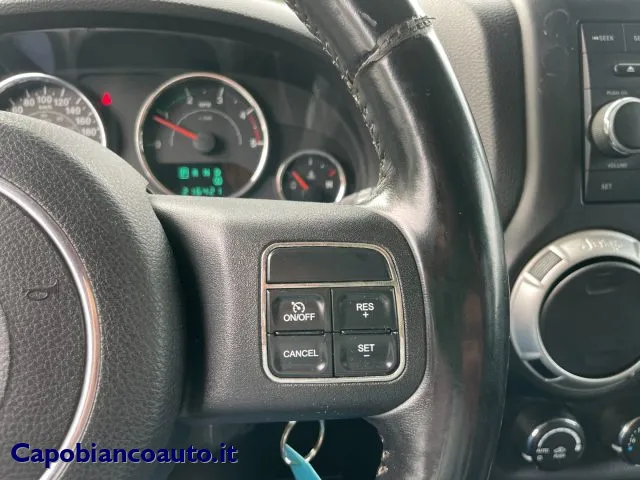 Jeep Wrangler 2.8 CRD DPF RUBICON AUTOMATICO - Foto 11