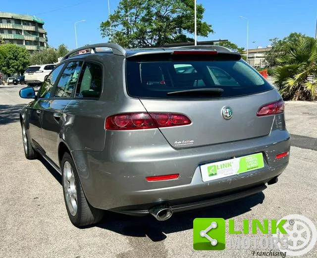 Alfa romeo 159 - dettaglio 6