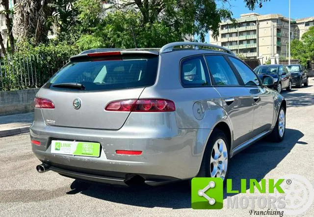 Alfa romeo 159 - dettaglio 9