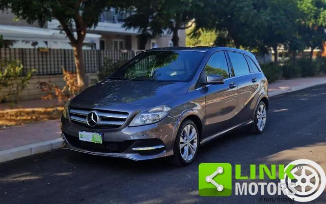 Mercedes-Benz B 200 c BENZINA/METANO - Foto 1