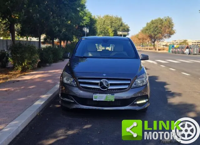 Mercedes-Benz B 200 c BENZINA/METANO - Foto 3