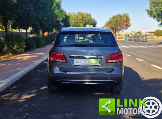 Mercedes-Benz B 200 c BENZINA/METANO - Foto 4