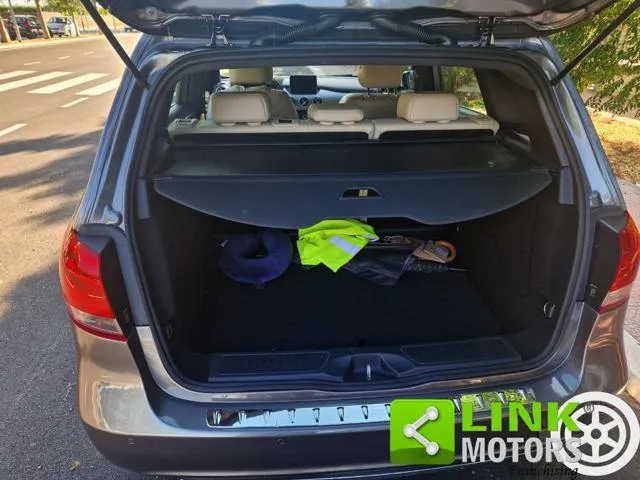 Mercedes-Benz B 200 c BENZINA/METANO - Foto 10