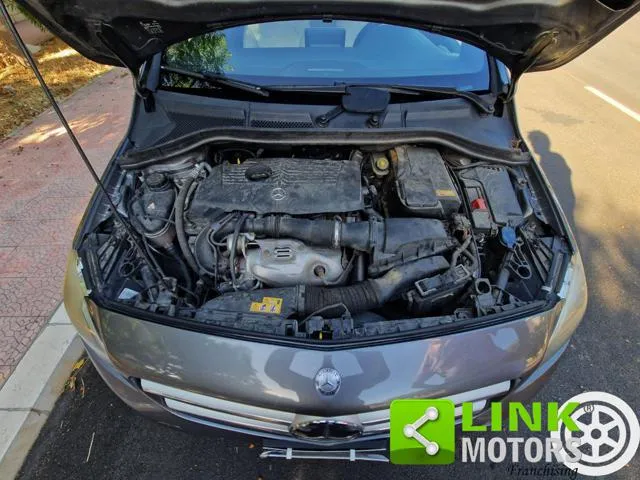 Mercedes-Benz B 200 c BENZINA/METANO - Foto 11