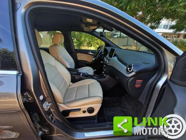 Mercedes-Benz B 200 c BENZINA/METANO - Foto 14
