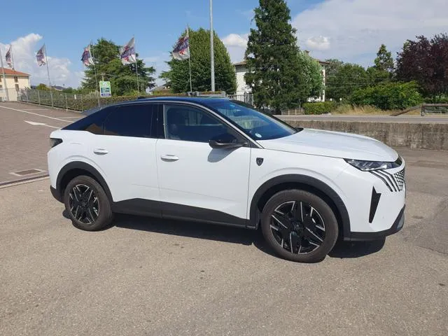 Peugeot 3008 Hybrid 136 e-DCS6 GT - Foto 6