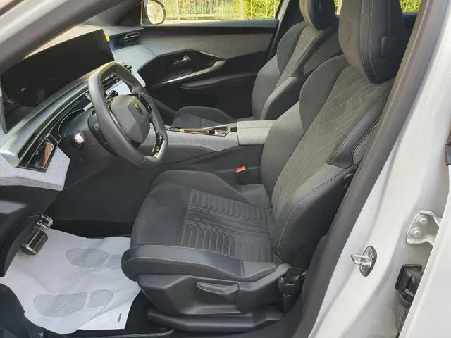 Peugeot 3008 Hybrid 136 e-DCS6 GT - Foto 9