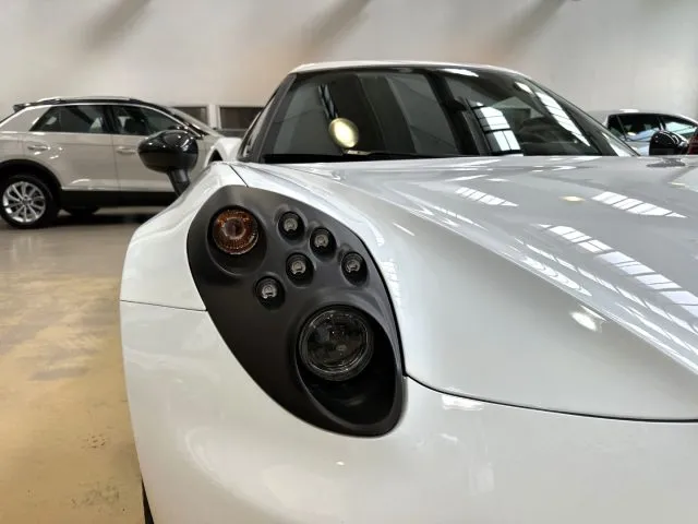 Alfa romeo 4c - dettaglio 7