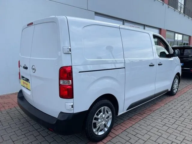 Opel Vivaro 1.5 Diesel 120CV S&S Passo corto Furgone Enjoy - Foto 4