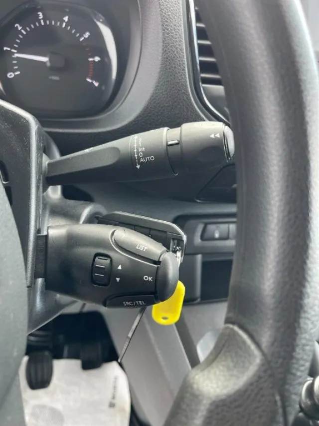 Opel Vivaro 1.5 Diesel 120CV S&S Passo corto Furgone Enjoy - Foto 7
