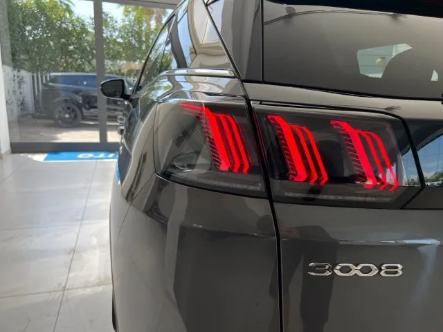 Peugeot 3008 3008 BlueHDi 130 S&S EAT8 GT Pack - Foto 7