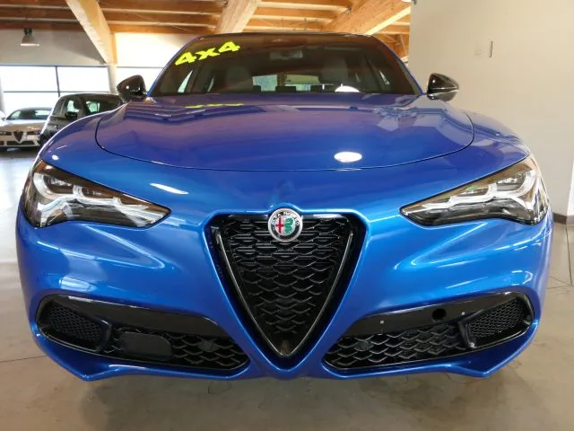 Alfa Romeo Stelvio Stelvio 2.0 Turbo 280 CV AT8 Q4 Veloce - Foto 2