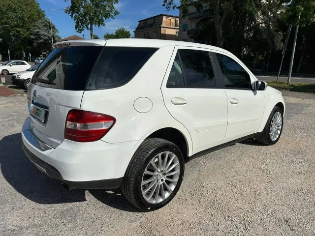Mercedes-Benz ML 350 Leggi testo con GPL 4X4 AUTOMATICO Sport - Foto 3