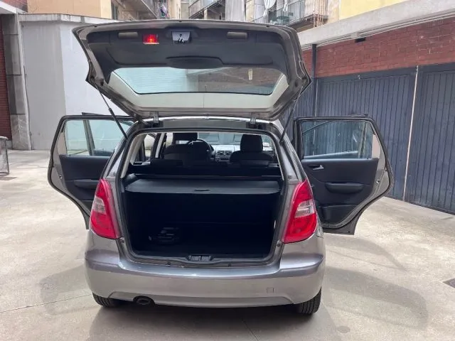 Mercedes-Benz A 180 CDI Elegance unico proprietario come nuova - Foto 3