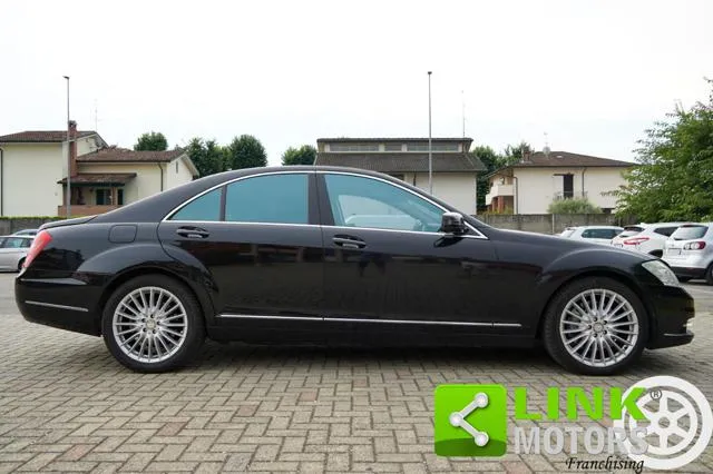 Mercedes-Benz S 500 Avantgarde 5.5 V8 388CV 7G-Tronic - 2010 - Foto 4
