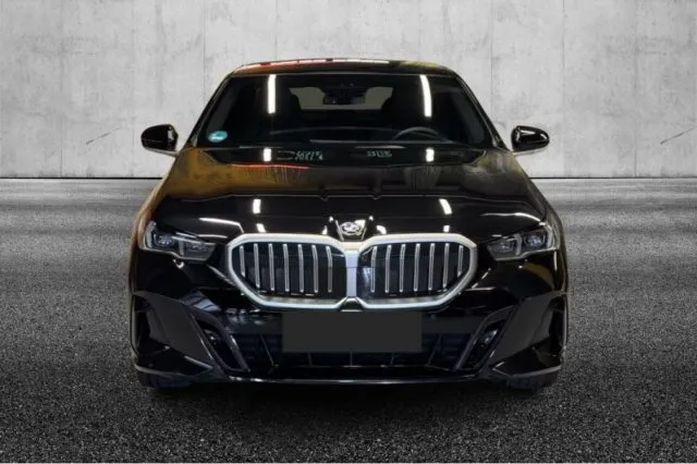 Bmw 520 - dettaglio 7