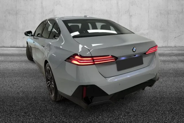 Bmw 520 - dettaglio 4