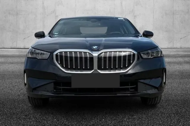 Bmw 520 - dettaglio 4