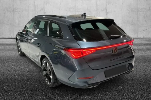 Cupra leon - dettaglio 4