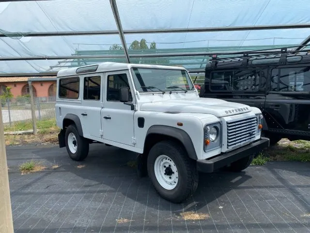 Land rover Defender 110 2.2 TD4 Station Wagon N1 - Foto 2