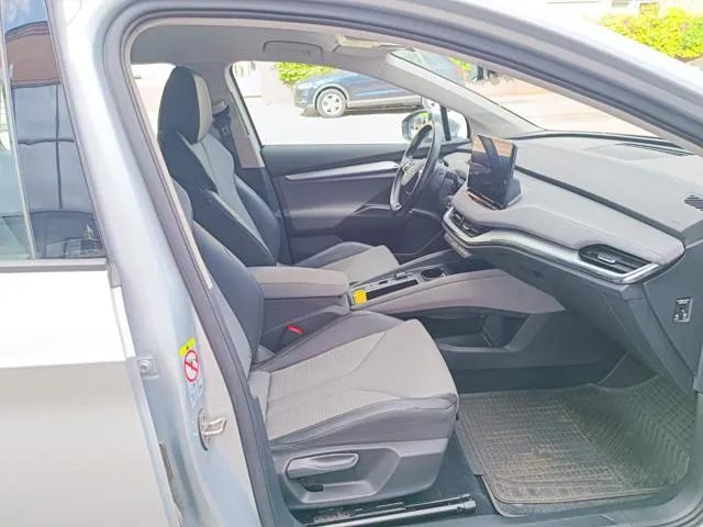 Skoda Enyaq IV 60 - Foto 14