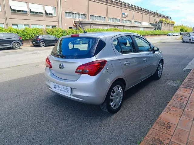 Opel Corsa 1.3 CDTI 5 porte n-Joy - Foto 5