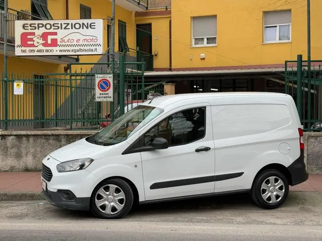 Ford Transit Courier 1.5 TDCi 75CV Van Trend NESSUN VINCOLO - Foto 1