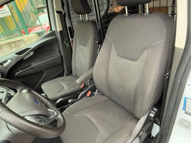 Ford Transit Courier 1.5 TDCi 75CV Van Trend NESSUN VINCOLO - Foto 9