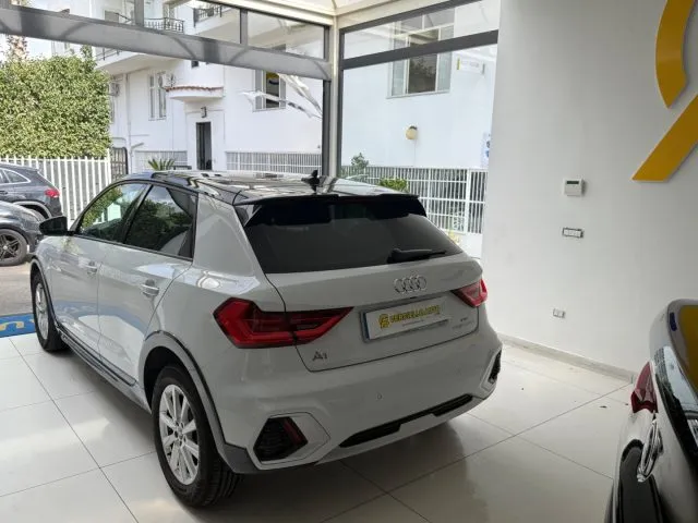 Audi A1 allstreet 30 TFSI S tronic Admired Contrast da?259 - Foto 5