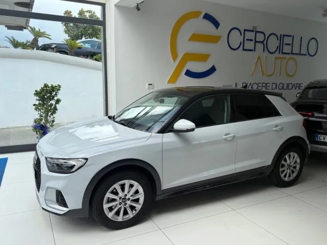 Audi A1 allstreet 30 TFSI S tronic Admired Contrast da?259 - Foto 6