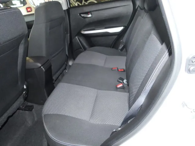 Suzuki Vitara 1.6 VVT 4WD AllGrip V-Cool - Foto 6