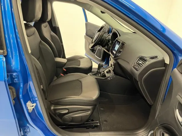 Jeep Compass 1.3 Turbo T4 PHEV AT6 4xe Limited Plug in 190CV - Foto 8