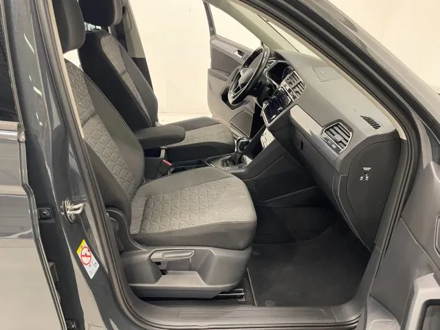 Volkswagen Tiguan 1.4 TSI eHYBRID DSG Life Plug in Hybrid * 245CV * - Foto 8